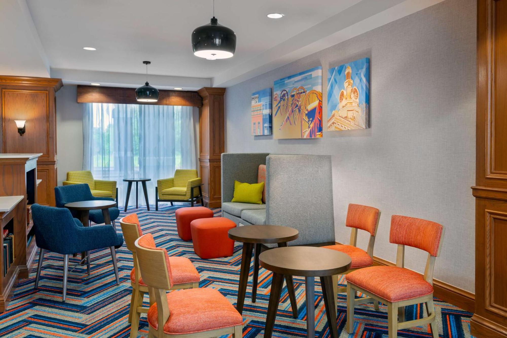 Hampton Inn & Suites Мерфрісборо Екстер'єр фото